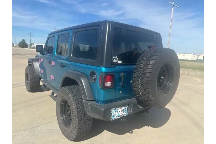 $23883 : Jeep Wrangler Unlimited 2020 image 7