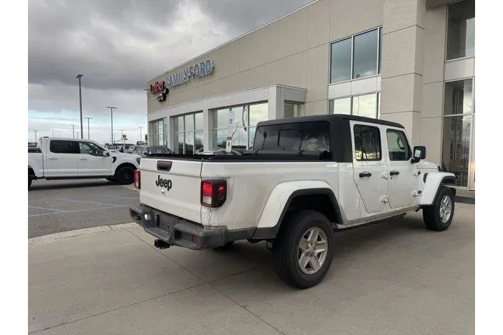 $31999 : Jeep Gladiator 2022 4x4 Alti image 4