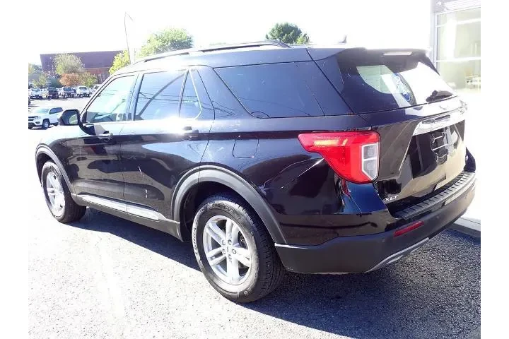 $30850 : Ford Explorer 2022 AWD XLT 4 image 3