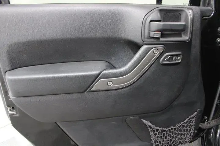 $19987 : Jeep Wrangler Unlimited 2015 image 6