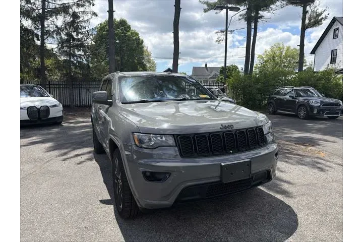 $19943 : Jeep Grand Cherokee 2019 4x4 image 1