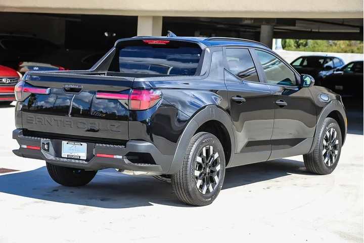 $31995 : Hyundai SANTA CRUZ 2026 SEL image 8