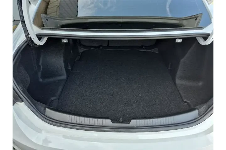 $18440 : Chevrolet Malibu 2024 LS 4dr image 8