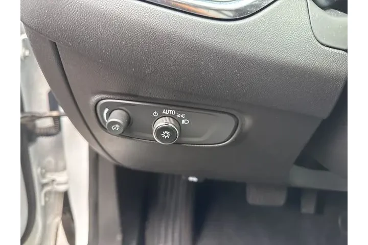 $18476 : Chevrolet Equinox 2022 4x4 L image 10