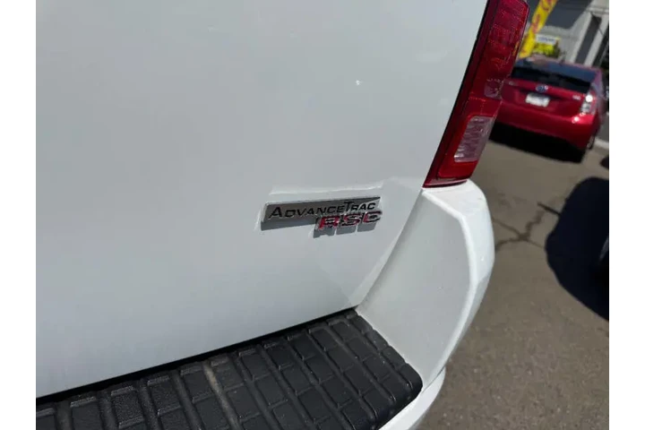 $4995 : 2005 Explorer XLT image 10