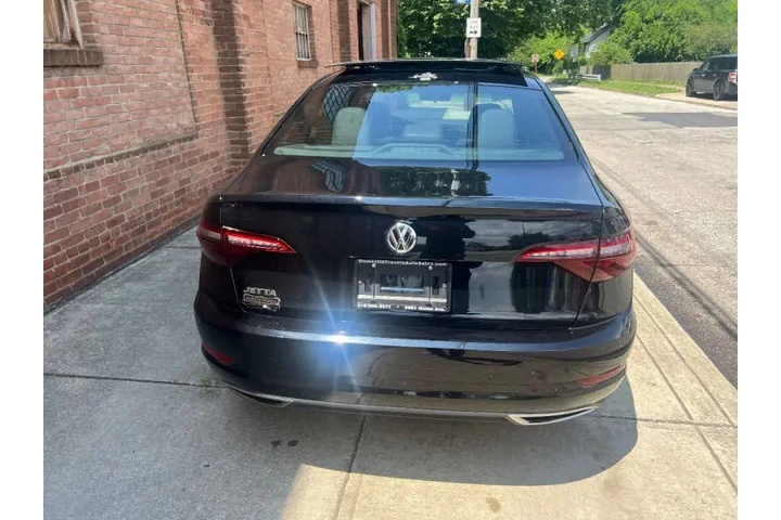 $21000 : 2021 Jetta R-Line image 10
