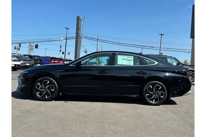 $26767 : Hyundai SONATA 2024 SEL 4dr image 2