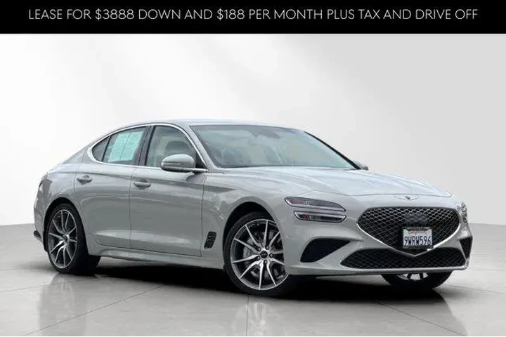 $39758 : Genesis G70 2026 2.5T Standa image 1