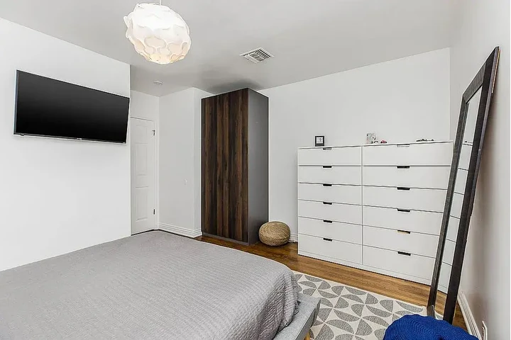 $4500 : HOUSE FOR RENT image 5