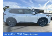 $23282 : Nissan Rogue 2025 SV 4dr Cro thumbnail