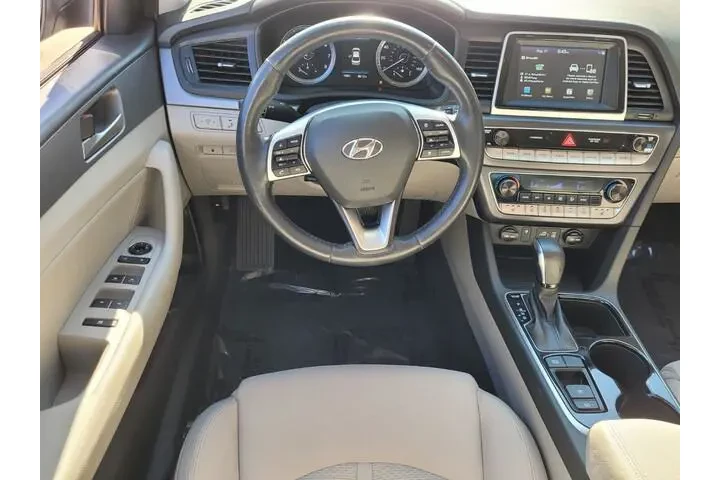$17303 : Hyundai SONATA 2019 SEL 4dr image 5
