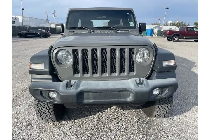 Jeep Wrangler Unlimited 2020 image 2