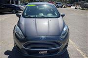 $6300 : 2017 Fiesta SE thumbnail