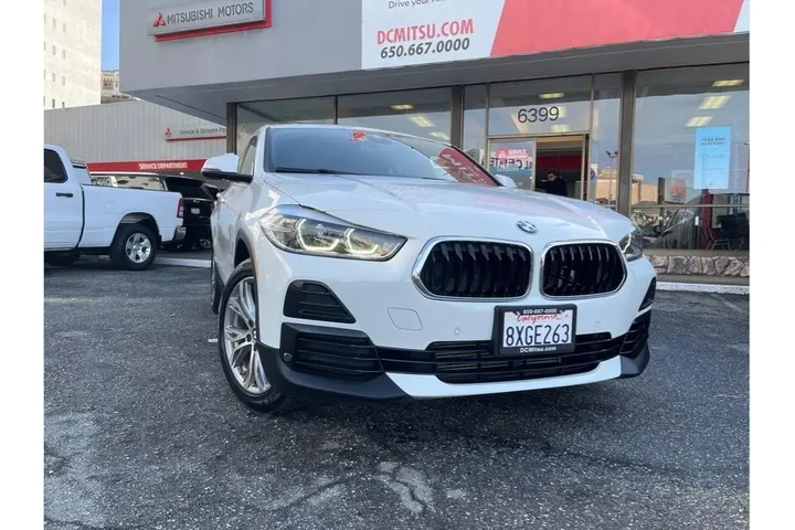 $19998 : BMW X2 2022 sDrive28i 4dr Sp image 2
