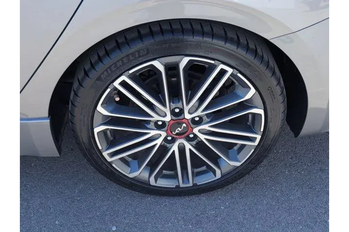 $20999 : Kia Forte 2023 GT 4dr Sedan image 7