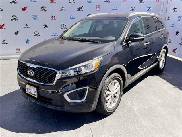 $15995 : Used 2018 Sorento LX FWD for image 7