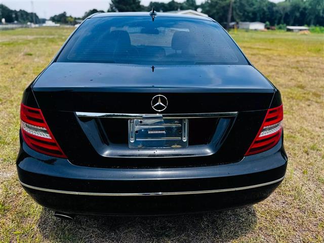 $11900 : 2013 MERCEDES-BENZ C-CLASS image 9