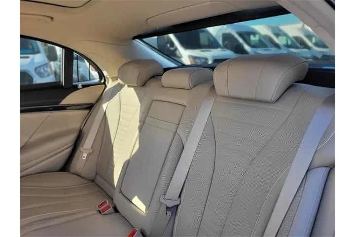 Mercedes-Benz S-Class 2020 S image 8