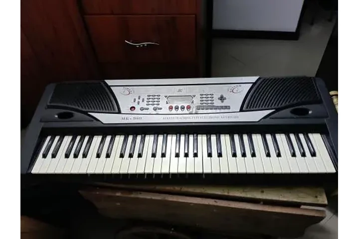 VENDO PIANO ELECTRICO image 3