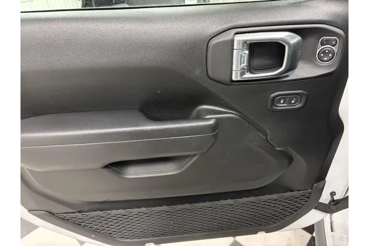 $28499 : Jeep Wrangler Unlimited 2022 image 7