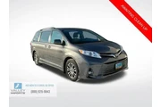 Toyota Sienna 2018 XLE 8-Pas en North Dakota