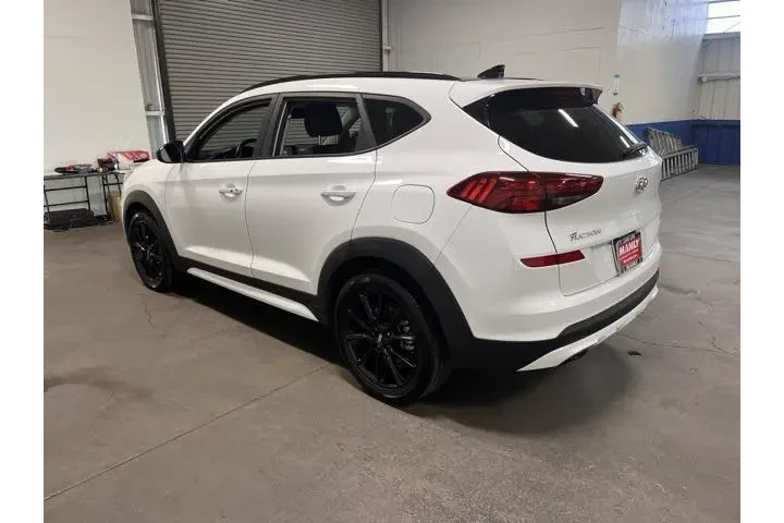 $11939 : Hyundai TUCSON 2019 Night 4d image 5