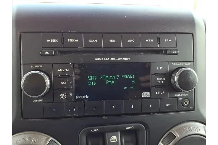 $14988 : Jeep Wrangler 2012 4x4 Sport image 6