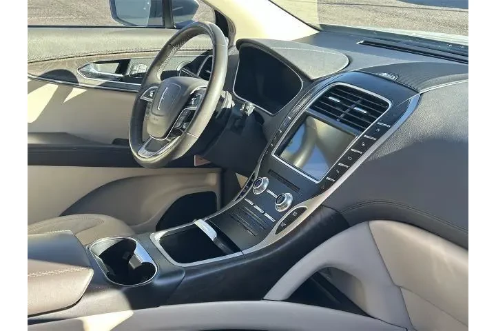 $18995 : Lincoln Nautilus 2019 Reserv image 8