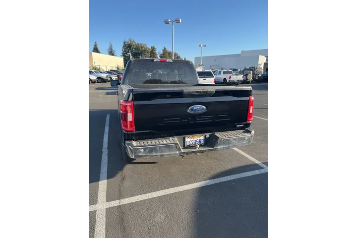 $28688 : Ford F-150 2023 4x2 XLT 4dr image 3