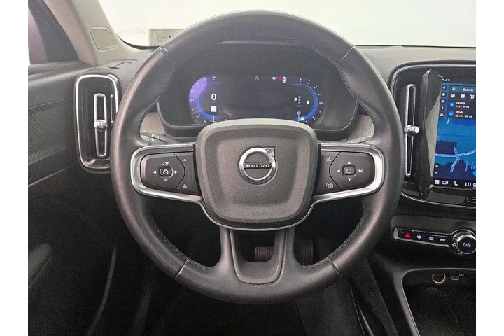 $29998 : Volvo XC40 2024 AWD B5 Core image 10