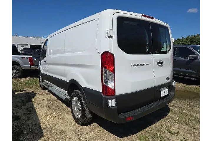 $35999 : Ford Transit 2024 250 3dr SW image 7