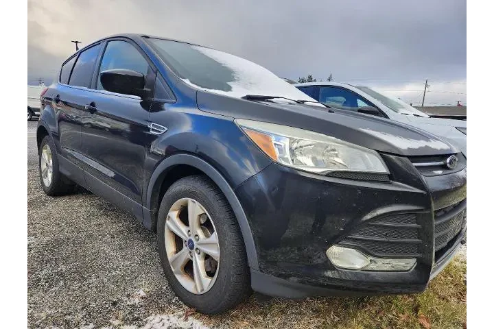 $9899 : Ford Escape 2014 SE 4dr SUV image 1