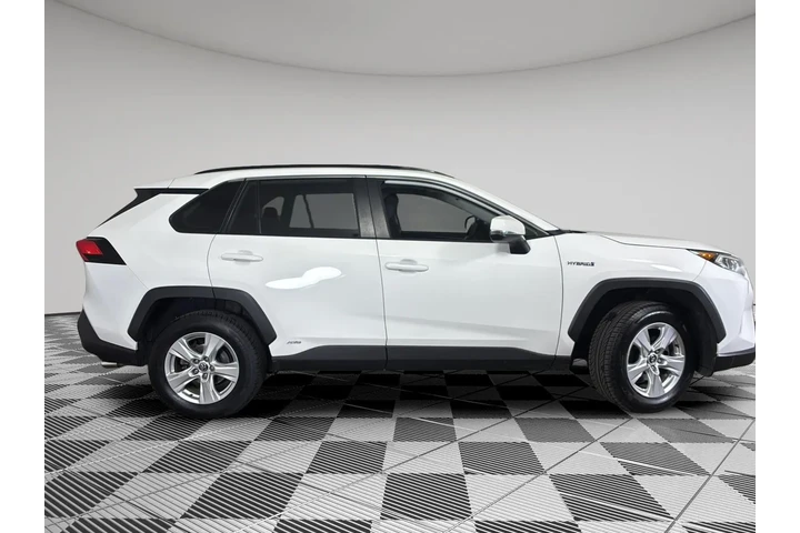 $26489 : Gold Certified2020 RAV4 HYBRID image 2