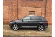 $16500 : 2018 Tiguan 2.0T SEL Premium thumbnail
