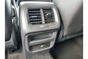 $19991 : Volkswagen Taos 2024 SE 4dr thumbnail