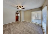 $1750 : Lovely Home Ready thumbnail
