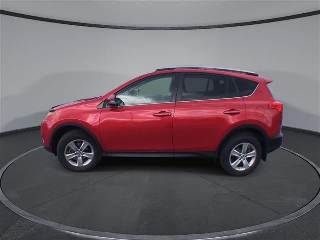 $14500 : PRE-OWNED 2015 TOYOTA RAV4 XLE image 5