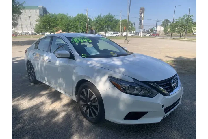 $8995 : 2018 Altima 2.5 SL image 5