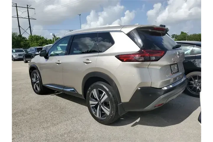 $22490 : Nissan Rogue 2021 SL 4dr Cro image 4