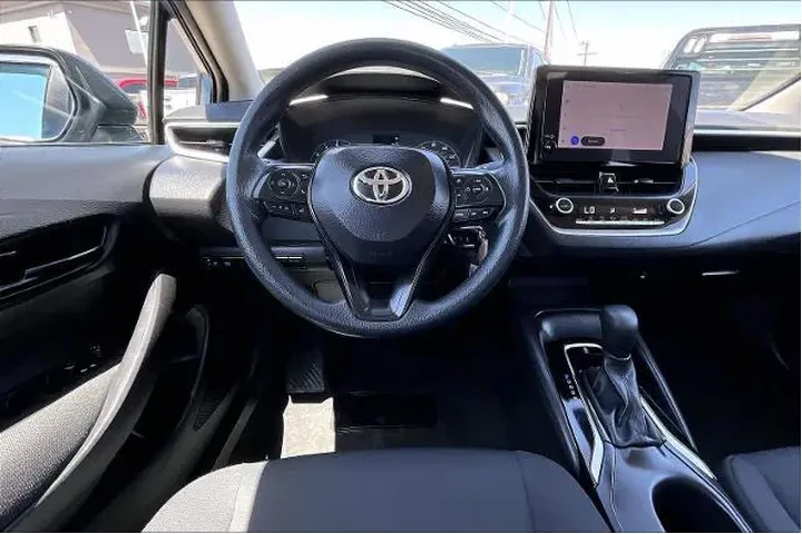 $21938 : Toyota Corolla 2024 LE 4dr S image 6