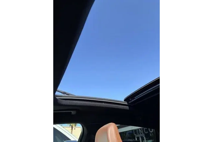 $37137 : Lincoln Nautilus 2022 AWD Re image 4