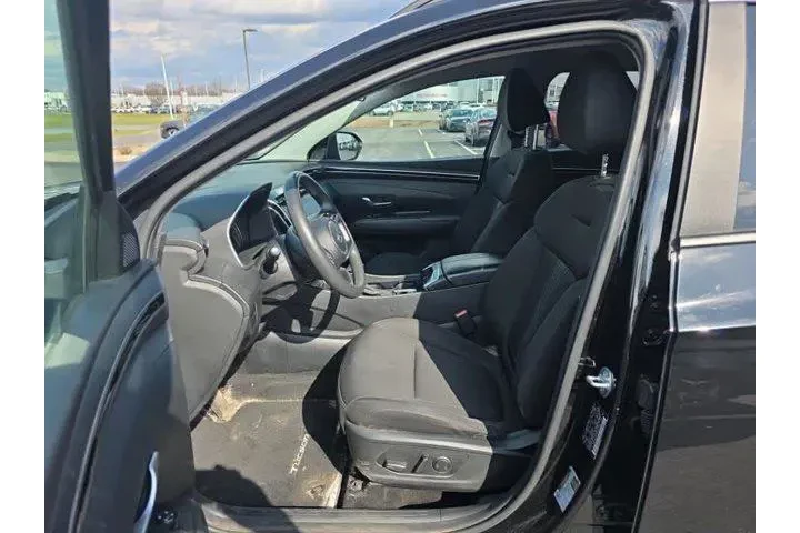 $26150 : Hyundai TUCSON 2024 AWD SEL image 8