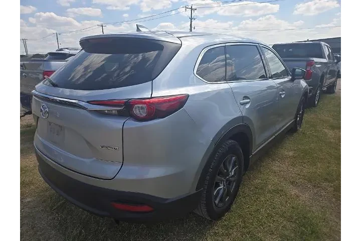 $23715 : Mazda CX-9 2023 AWD Touring image 3