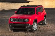 Pre-Owned 2017 Renegade Latit en Albany