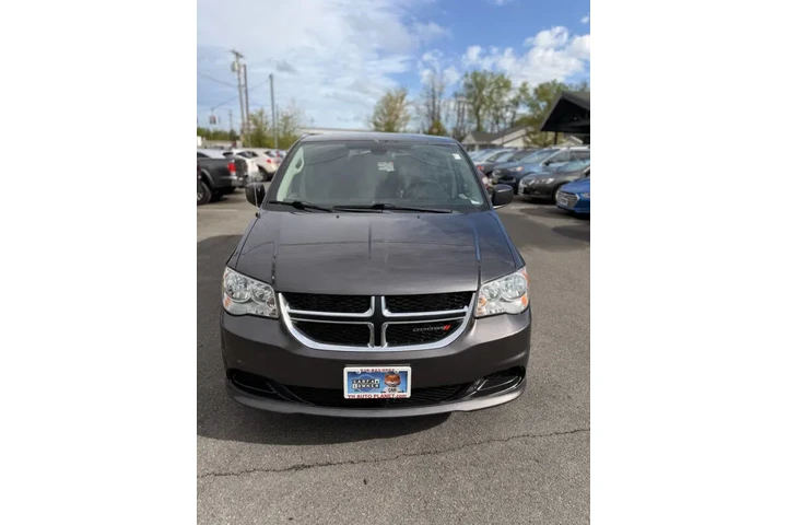 $10500 : 2019 Grand Caravan SE image 4