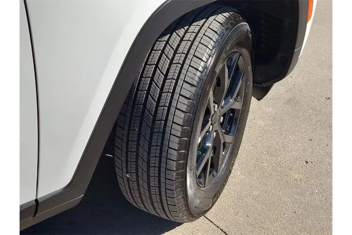 $36565 : Jeep Grand Cherokee L 2025 4 image 8