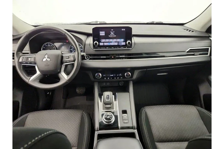 $22998 : Mitsubishi Outlander 2022 ES image 9