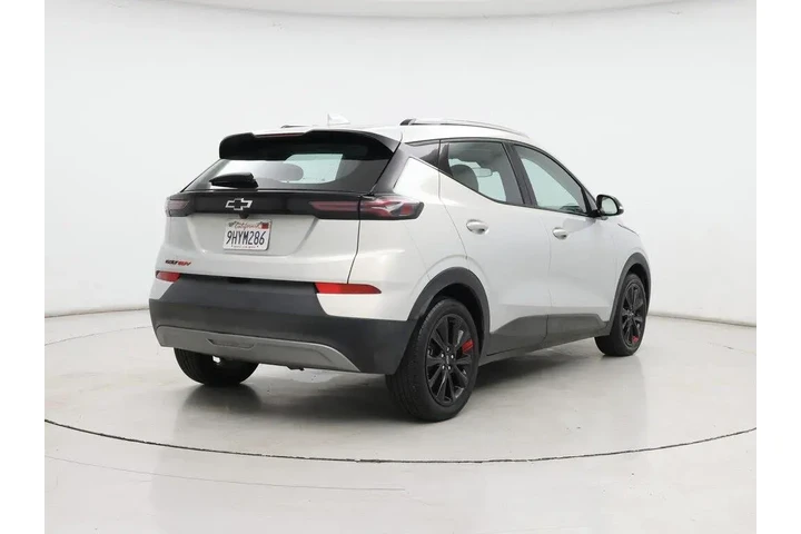 $18998 : Chevrolet Bolt EUV 2023 LT 4 image 8