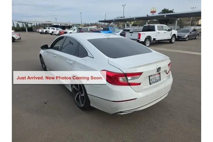 $20900 : Honda Accord Hybrid 2022 EX- image 4