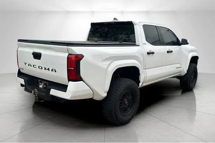 $39183 : Toyota Tacoma 2025 4x4 TRD O image 4